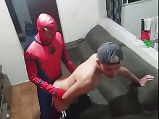 TROCA TROCA GAY COM FANTASIA DE HALLOWEEN&period;