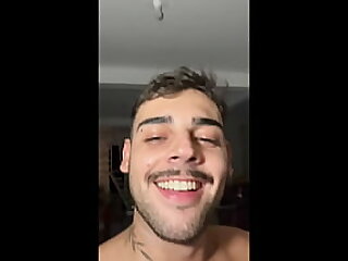 VENDENDO MEU LEITO PARA PUTO SUBMISSO