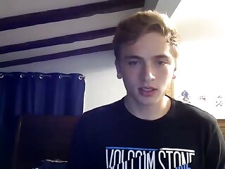 Stunning Blond Twink Webcam Show