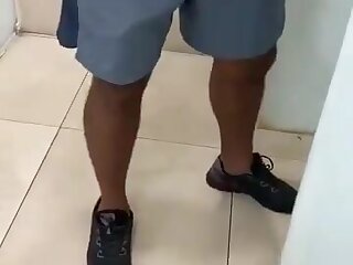 Big black dick cruising bathroom