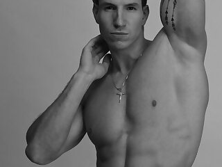 286 Czech hunk Niko Vangelis nikovangelis onlyfans porn