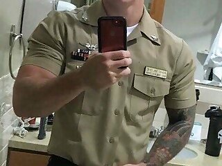 4 Curious Straight Guy fucks tranny GrethaBBW  RealBigBite FrenchBigBite