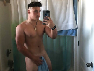 5 Washington State university Cougars football player Durham Harris leaked