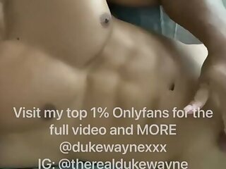 40 Dirty talking big cock muscle hunk Duke Wayne dukewaynexxx Onlyfans porn