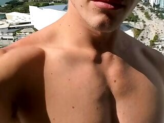205  Curly Haired jock  Owen Lindberg sunshinesmile99 onlyfans porn