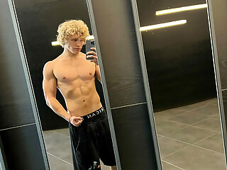 141  Curly Haired jock  Owen Lindberg sunshinesmile99 onlyfans porn