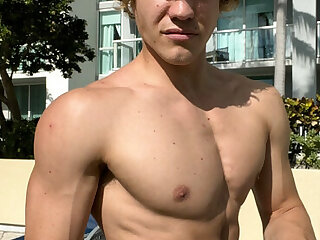 68  Curly Haired jock  Owen Lindberg sunshinesmile99 onlyfans porn