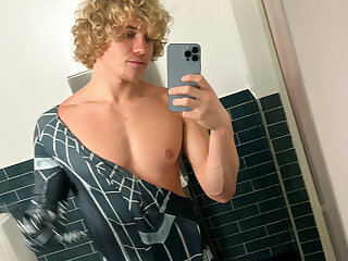 9  Curly Haired jock  Owen Lindberg sunshinesmile99 onlyfans porn