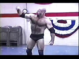 Muscle Bear Daddy Wrestling