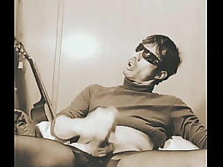 I need somebody REAL&excl;&excl;&excl; I am so tired of being alone&period;&period;&period; &lpar;Cacao Maravillao&rpar;