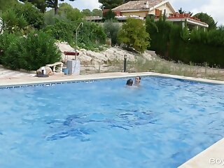 Spanish Adventures Part 6 : Pool Noodles