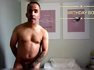Birthday Boy - Horny Slut Offering his ass in London &lpar;CAM Aug 20&rpar;