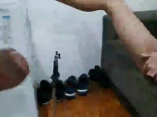 MAGRINHO DOIDO PRO ROLA SE EXIBE NA WEB