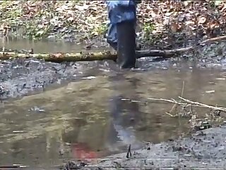This is an older Video of me sinking in mud with some of my Rubberboots