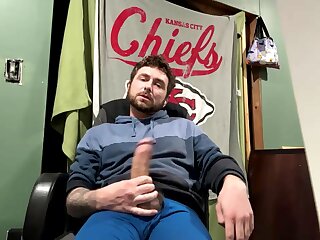 Horny Missouri Dad jerks off his bushy cock in his underwear