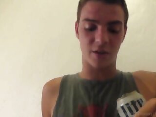 Hot scene when two straight boys try gay blow