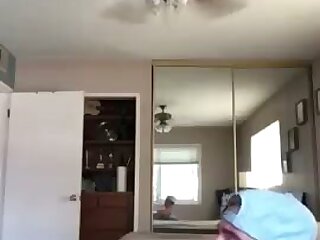 Fit frat bro jerking off for the camera