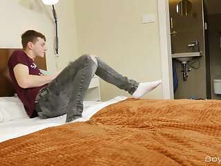 Twink Peeks (Beno Eker, Darren Atler)