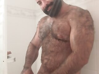 Care to help Daddy get those hard to reach places