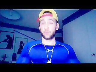 Muscle Arab Bodybuilder Pecs Bounce